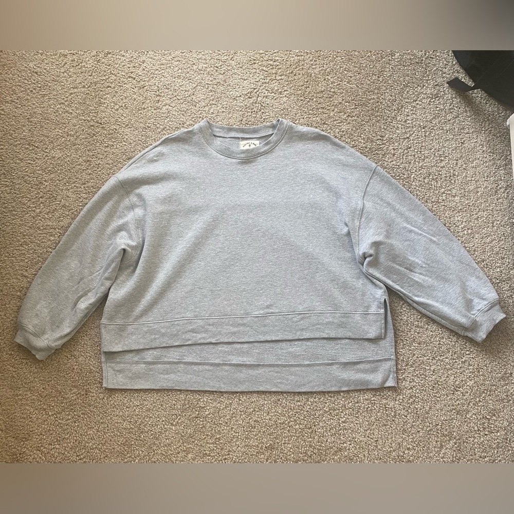Electric & Rose Women’s 'Neil' Pullover Crewneck Sweatshirt Heather Grey Small